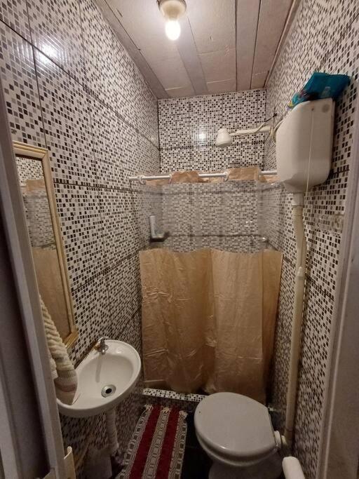 Apartamento Pequeno Y Comodo